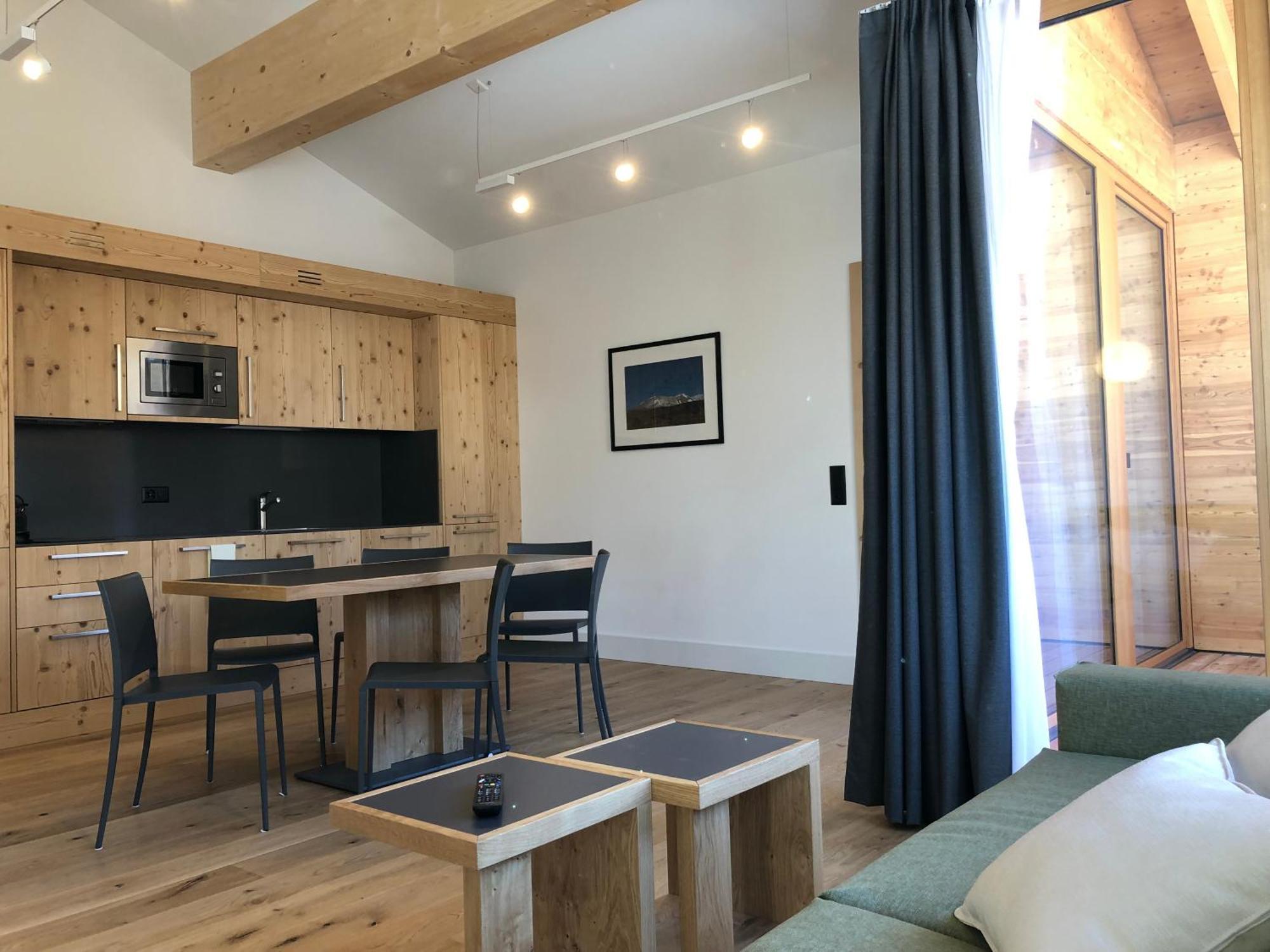 Catrina Resort Disentis Zimmer foto